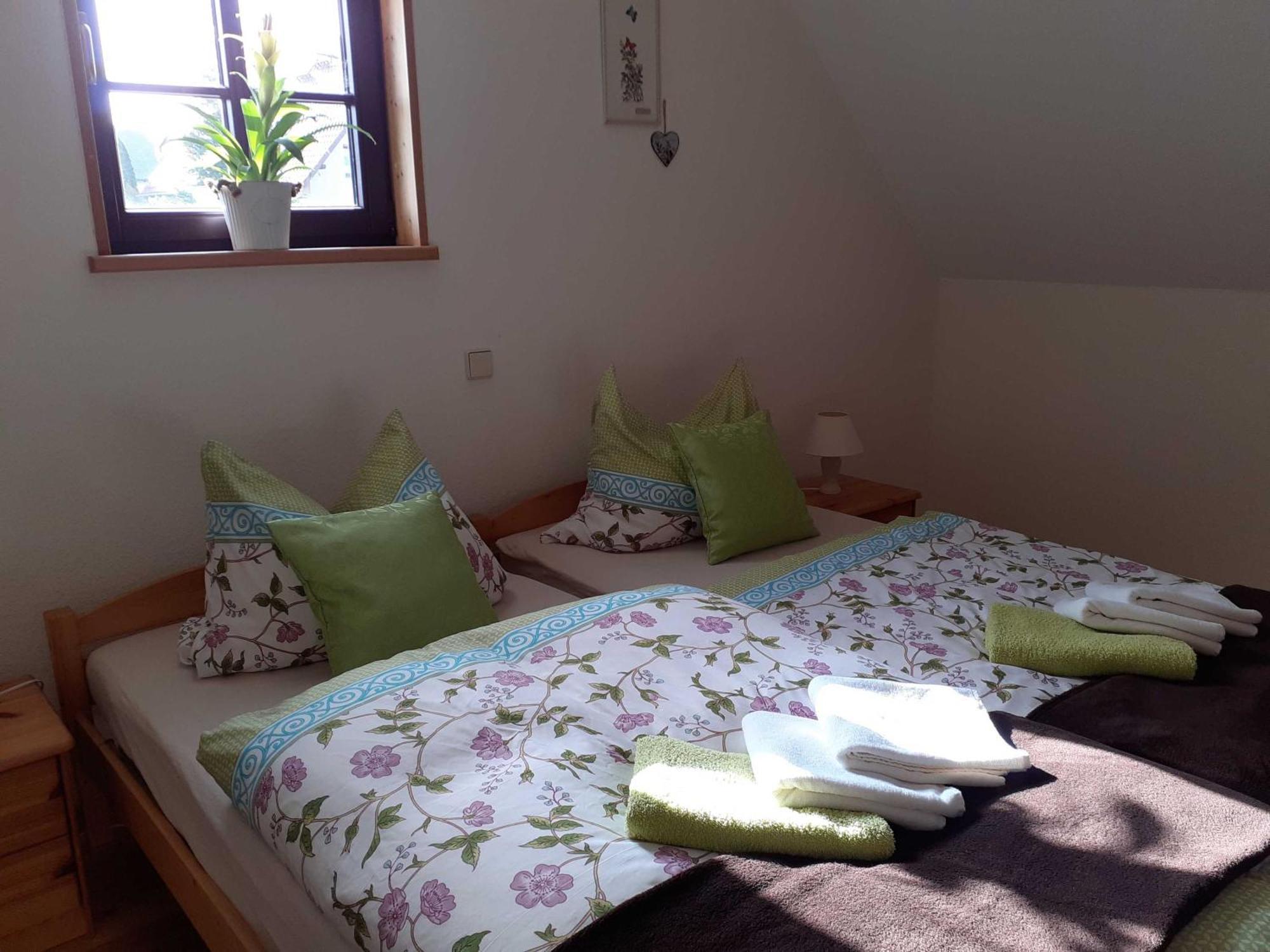 Lavendelhof Die Idyllische Landpension Crimmitschau Dış mekan fotoğraf